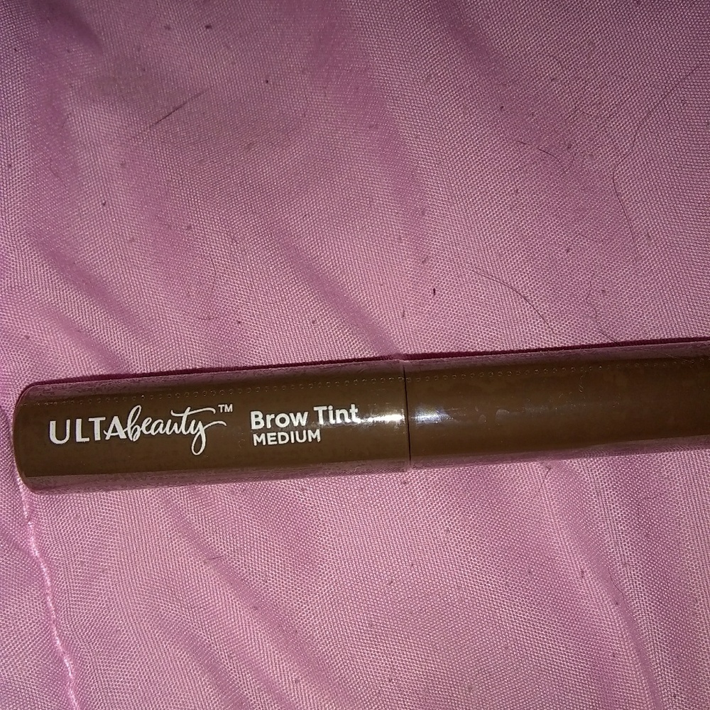 Ulta brow gel in Medium